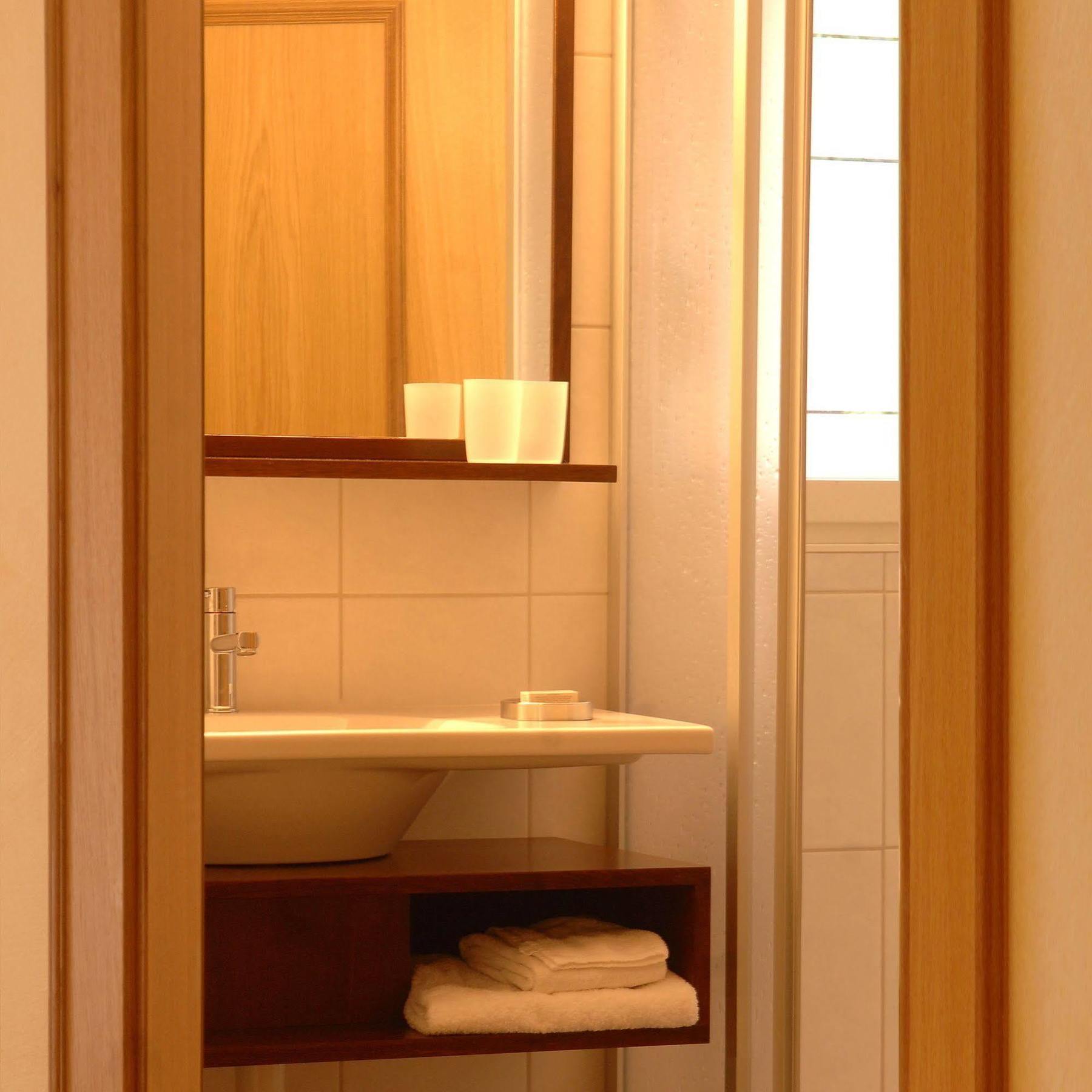 Hotel Viktoria-Leukerbad-Therme Luaran gambar
