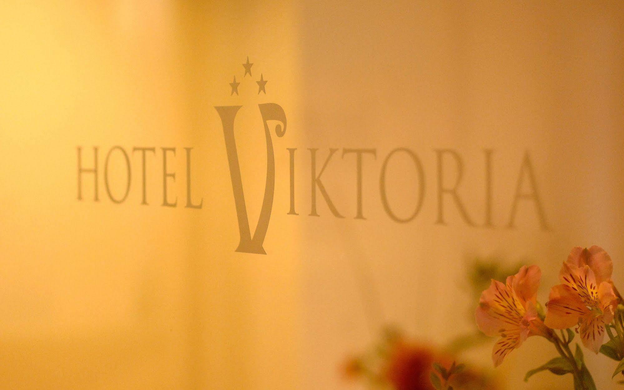 Hotel Viktoria-Leukerbad-Therme Luaran gambar